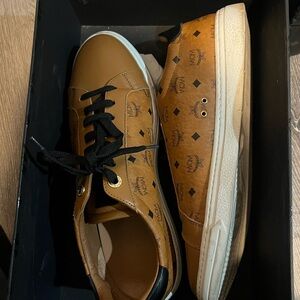 MCM Sneakers